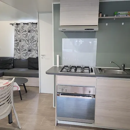 Κάμπινγκ Mobilhome